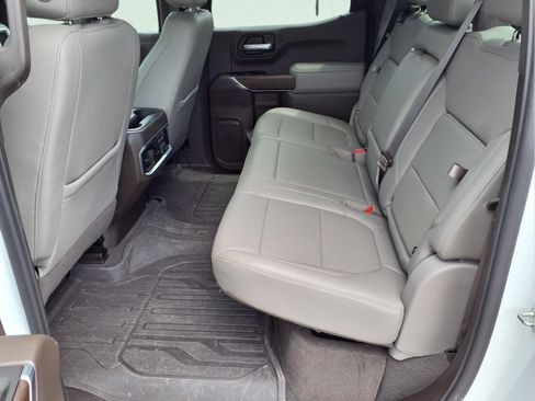 Used 2019 GMC Sierra 1500 SLT w/ SLT Premium Package AWD/4WD image 21