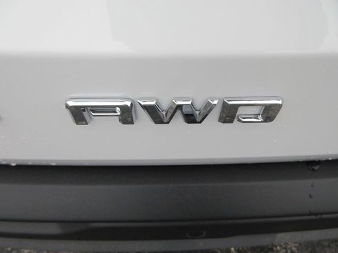 New 2026 Chevrolet Traverse LT w/ Driver Confidence Package image 10