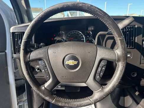 Used 2022 Chevrolet Express 3500 w/ Power Convenience Package image 15
