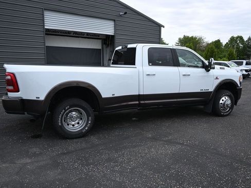 Used 2024 RAM 3500 Limited w/ Safety Group AWD/4WD image 7