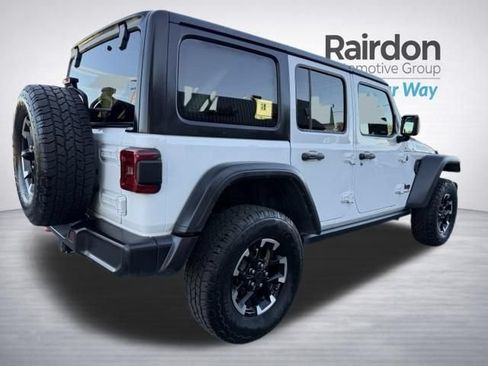 Used 2025 Jeep Wrangler Unlimited Rubicon AWD/4WD image 7
