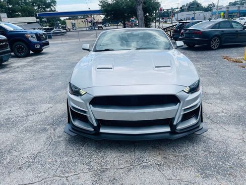 Used 2019 Ford Mustang GT Premium w/ Equipment Group 401A RWD image 28