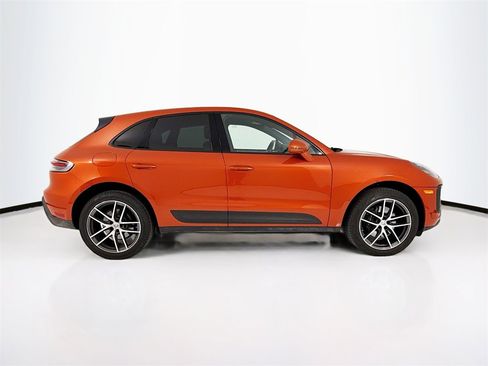 Certified 2023 Porsche Macan Turbo image 8