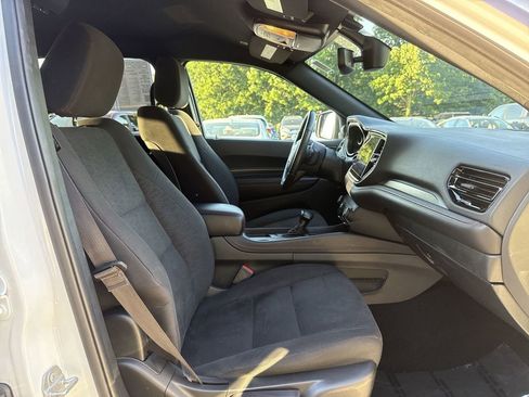 Used 2025 Dodge Durango GT AWD/4WD image 25