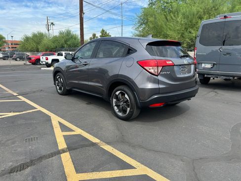 Used 2018 Honda HR-V EX image 7