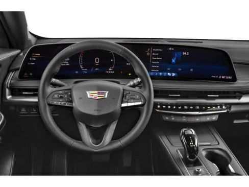 Used 2024 Cadillac XT4 Luxury FWD image 10