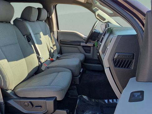 Used 2019 Ford F150 XLT w/ Equipment Group 302A Luxury image 19