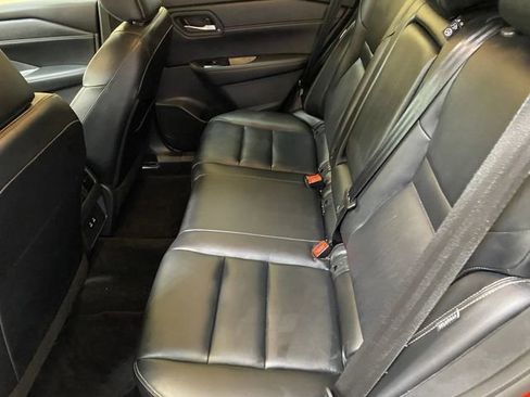 Used 2025 Nissan Rogue SL FWD image 23