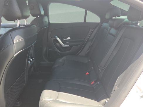 Used 2021 Mercedes-Benz CLA 250 image 10