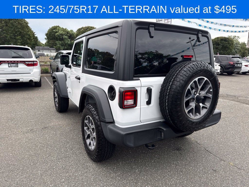 Used 2024 Jeep Wrangler Sport AWD/4WD image 7