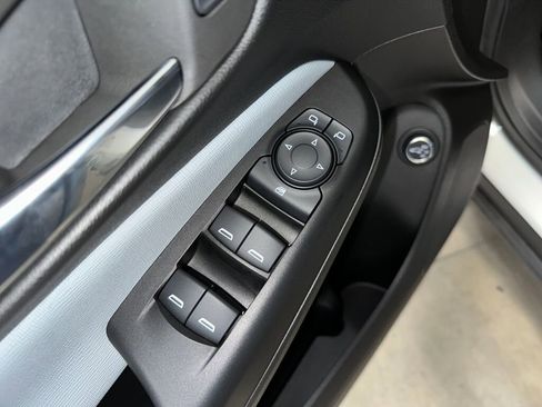 Certified 2024 Buick Envista Preferred w/ Convenience II Package image 4