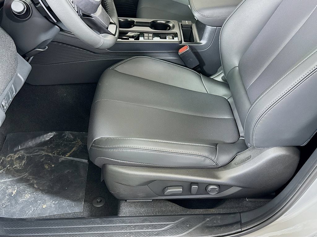 New 2026 Subaru Outback Limited AWD/4WD image 20