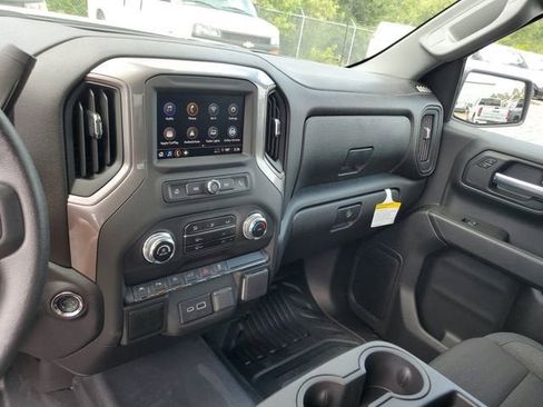 New 2026 GMC Sierra 1500 Pro w/ Pro Value Package AWD/4WD image 28