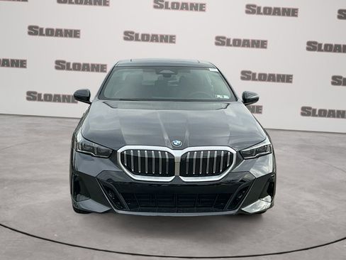 New 2026 BMW 530i xDrive w/ M Sport Package AWD/4WD image 8