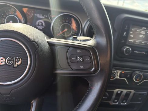 Used 2019 Jeep Wrangler Sport AWD/4WD image 20