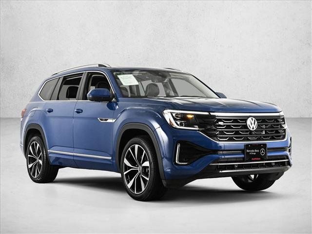 Used 2026 Volkswagen Atlas SEL Premium R-Line AWD/4WD image 3