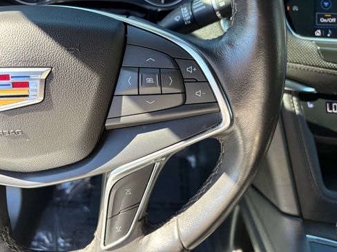Used 2023 Cadillac XT5 Luxury image 24