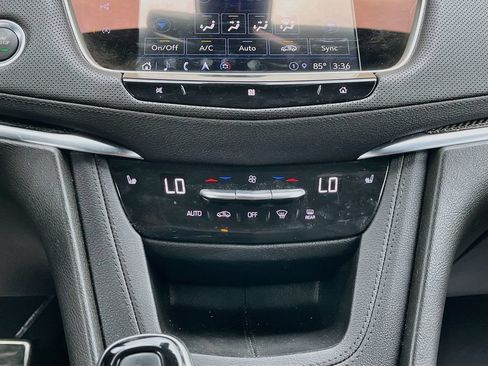 Used 2021 Cadillac XT5 Sportv AWD/4WD image 21