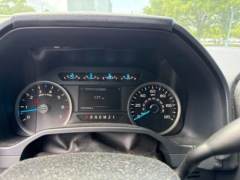 Used 2016 Ford F150 XLT w/ Equipment Group 301A Mid AWD/4WD image 10
