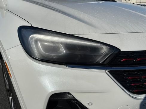 Used 2020 Buick Encore GX Essence w/ Experience Buick Package image 12