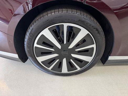 Used 2024 Lucid Air Touring AWD/4WD image 30