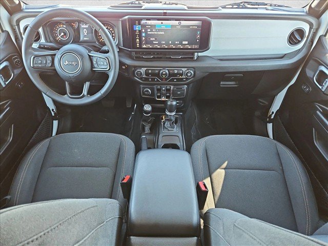 Used 2024 Jeep Gladiator Sport AWD/4WD image 23
