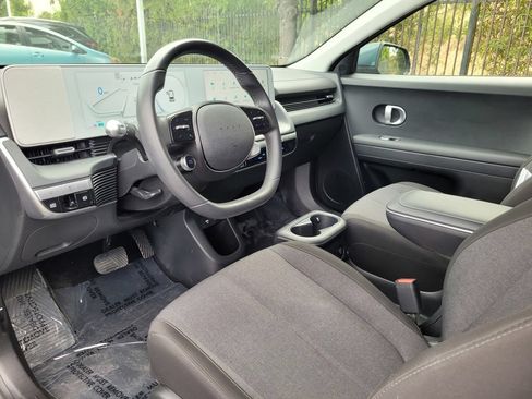 Used 2024 Hyundai Ioniq 5 SE RWD image 11