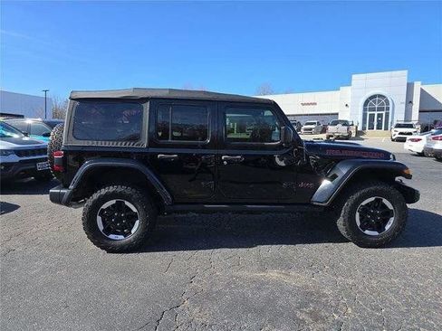 Used 2022 Jeep Wrangler Unlimited Rubicon w/ LED Lighting Group image 2