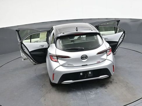 Used 2021 Toyota Corolla XSE image 38