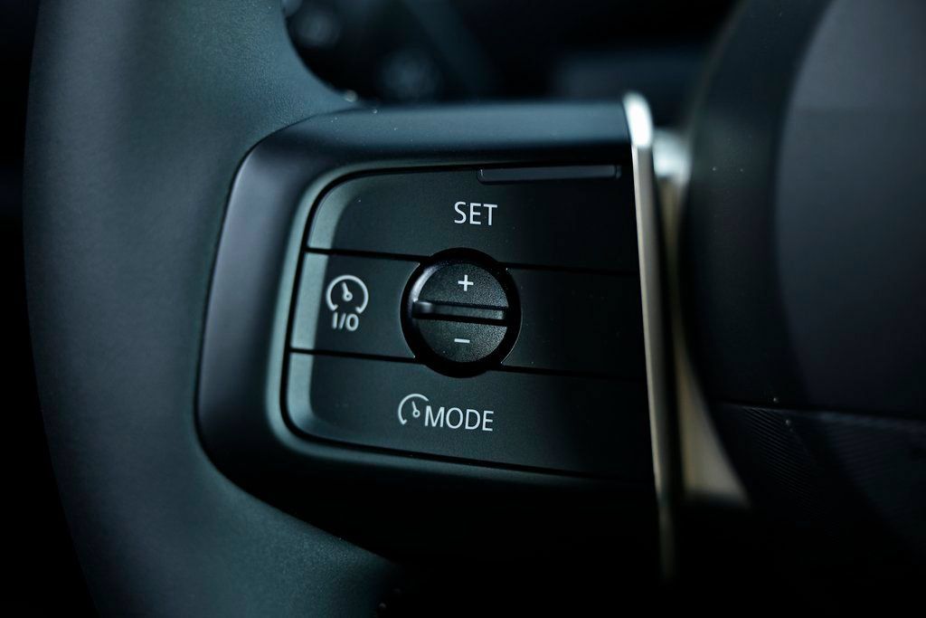 New 2026 MINI Cooper 2-Door Hardtop FWD image 31