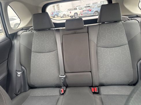 Used 2025 Toyota RAV4 XLE image 40
