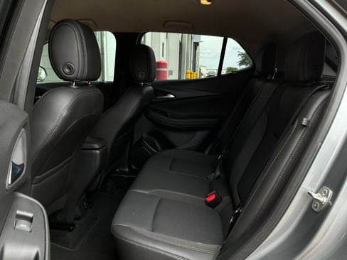 Used 2025 Buick Encore GX Preferred FWD image 11