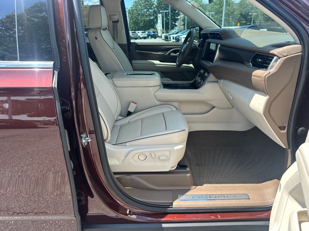 Used 2022 GMC Yukon Denali RWD image 11