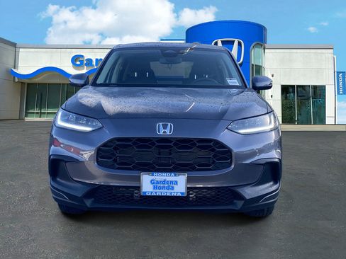 New 2026 Honda HR-V LX image 2