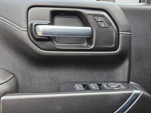 Used 2022 Chevrolet Silverado 1500 Custom AWD/4WD image 24