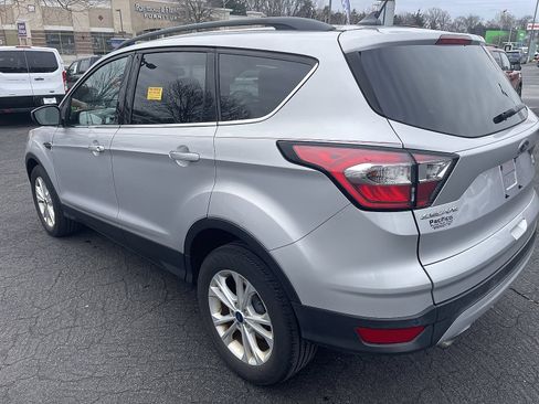 Used 2018 Ford Escape SEL w/ Ford Safe & Smart Package image 11