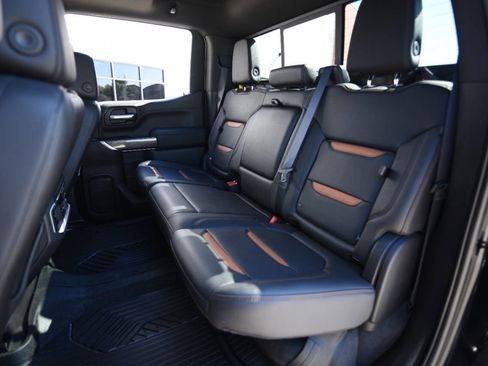 Used 2020 GMC Sierra 1500 AT4 w/ AT4 Premium Package image 13