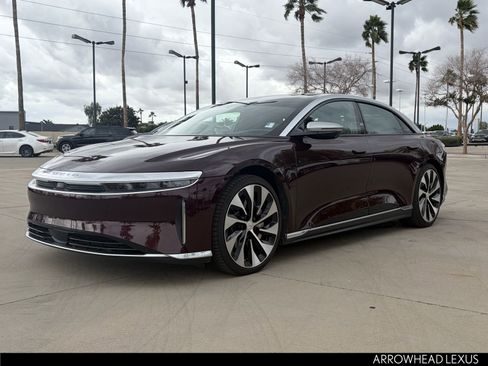 Used 2022 Lucid Air Grand Touring image 2