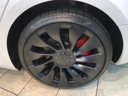 Used 2022 Tesla Model 3 Performance AWD/4WD image 11