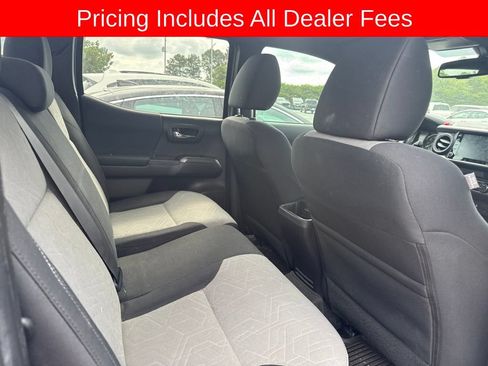 Used 2022 Toyota Tacoma TRD Sport RWD image 12