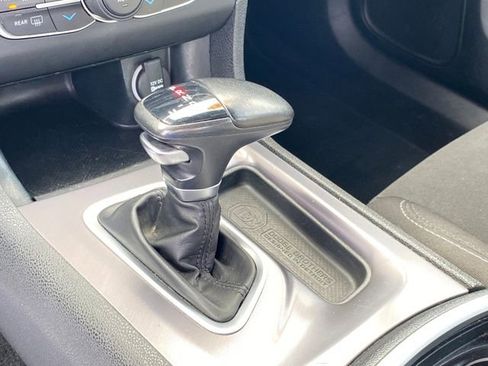 Used 2023 Dodge Charger GT image 11