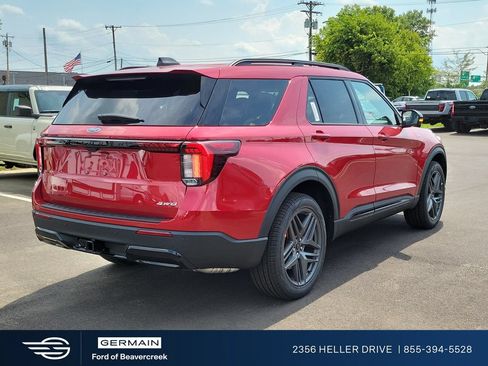 New 2026 Ford Explorer ST-Line w/ ST-Line Street Pack AWD/4WD image 5