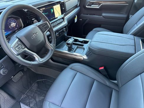 New 2026 Chevrolet Silverado 1500 RST w/ Convenience Package II AWD/4WD image 9