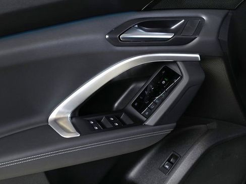 Certified 2025 Audi Q5 Premium w/ Convenience Package AWD/4WD image 25