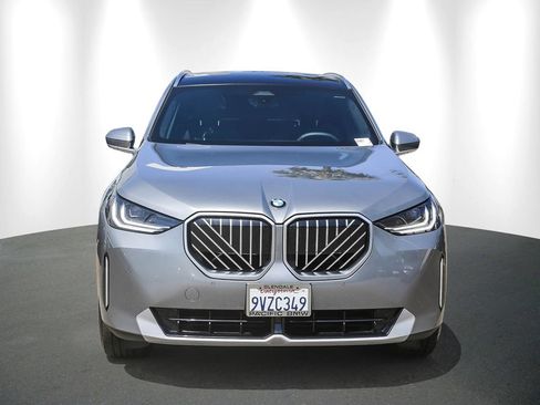 Used 2026 BMW X3 xDrive30i w/ Convenience Package AWD/4WD image 2