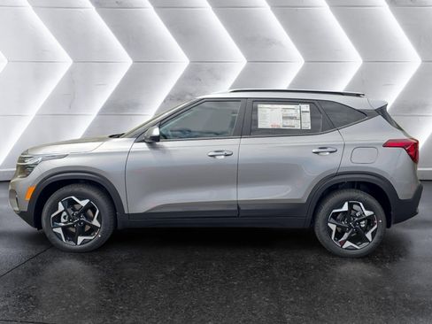 New 2026 Kia Seltos S image 2
