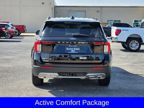New 2026 Ford Explorer Active w/ Active Comfort Package RWD image 6