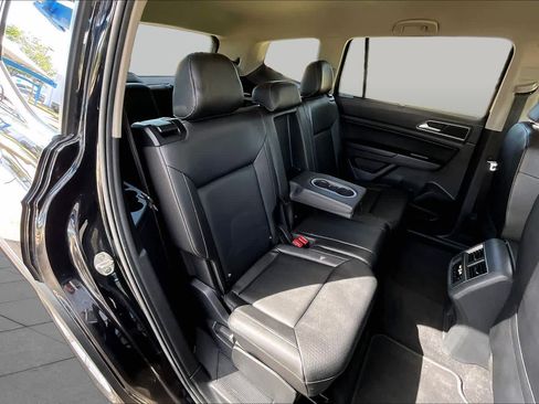 Used 2019 Volkswagen Atlas SE FWD image 20