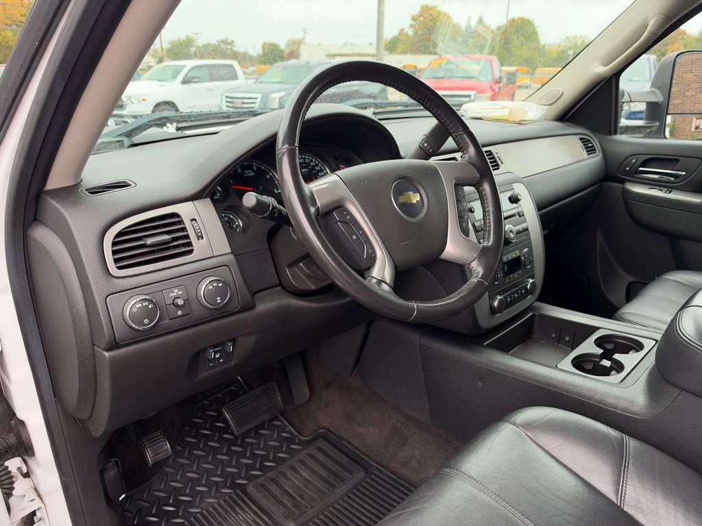 Used 2014 Chevrolet Silverado 3500 LTZ w/ LTZ Plus Package AWD/4WD image 34