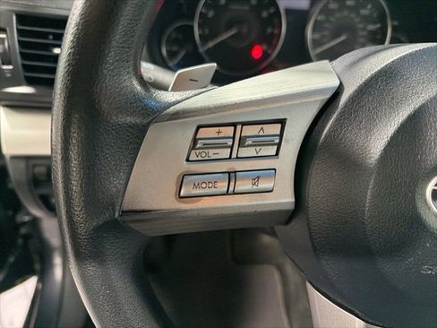 Used 2011 Subaru Outback 2.5i image 16